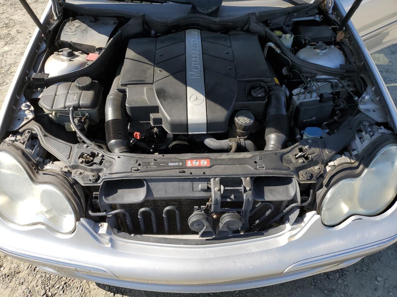 WDBRF81J65F693672 2005 Mercedes-Benz C 240 4Matic