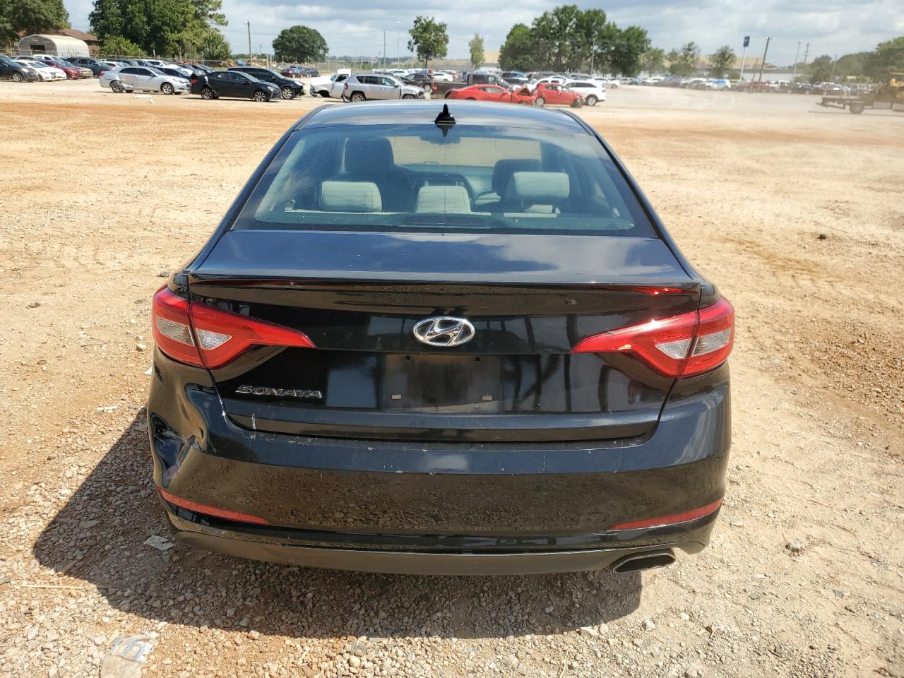 2016 Hyundai Sonata Se vin: 5NPE24AF5GH307154