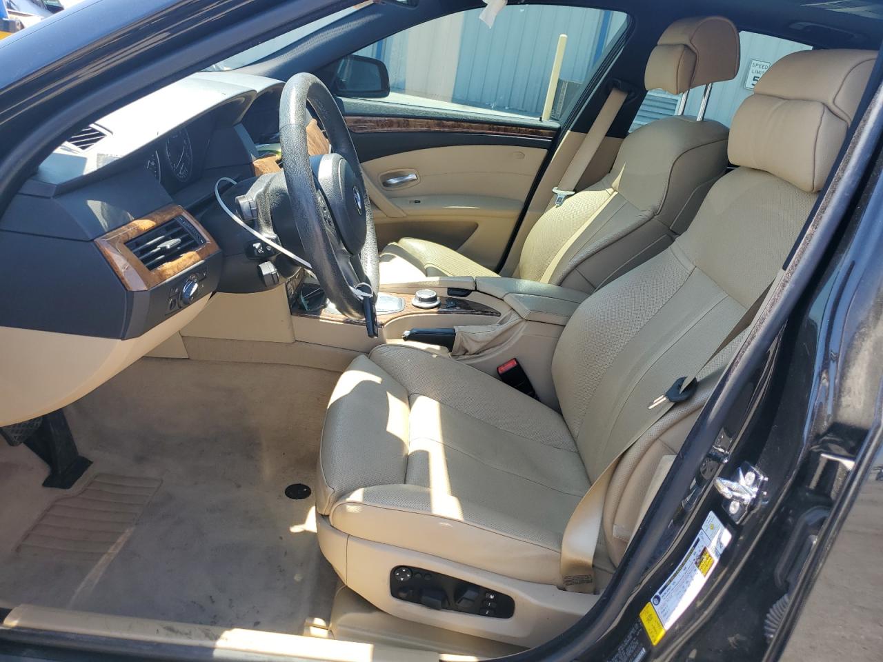 WBANV93548CW56521 2008 BMW 535 Xi