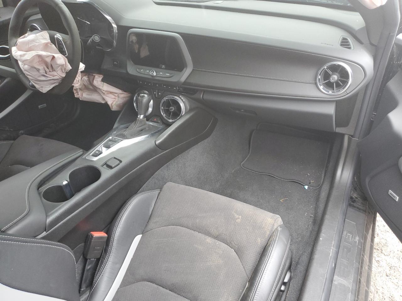 1G1FF1R78N0135273 2022 Chevrolet Camaro Lt1