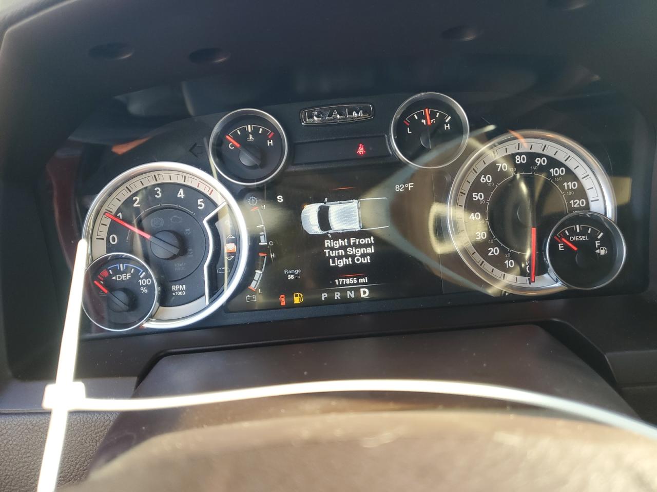 1C6RR6NM3ES357946 2014 Ram 1500 Laramie