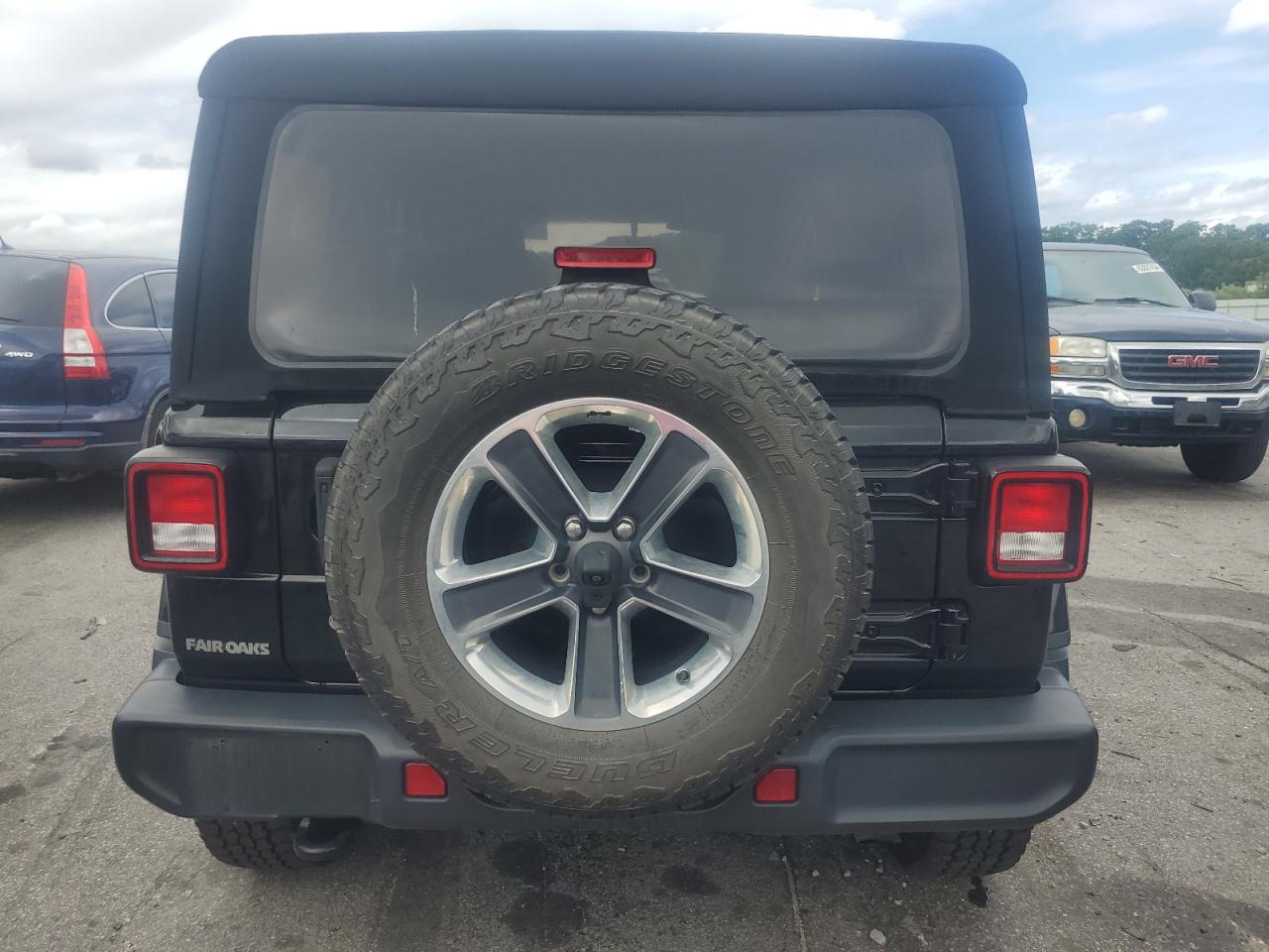 1C4HJXEG6KW531461 2019 Jeep Wrangler Unlimited Sahara