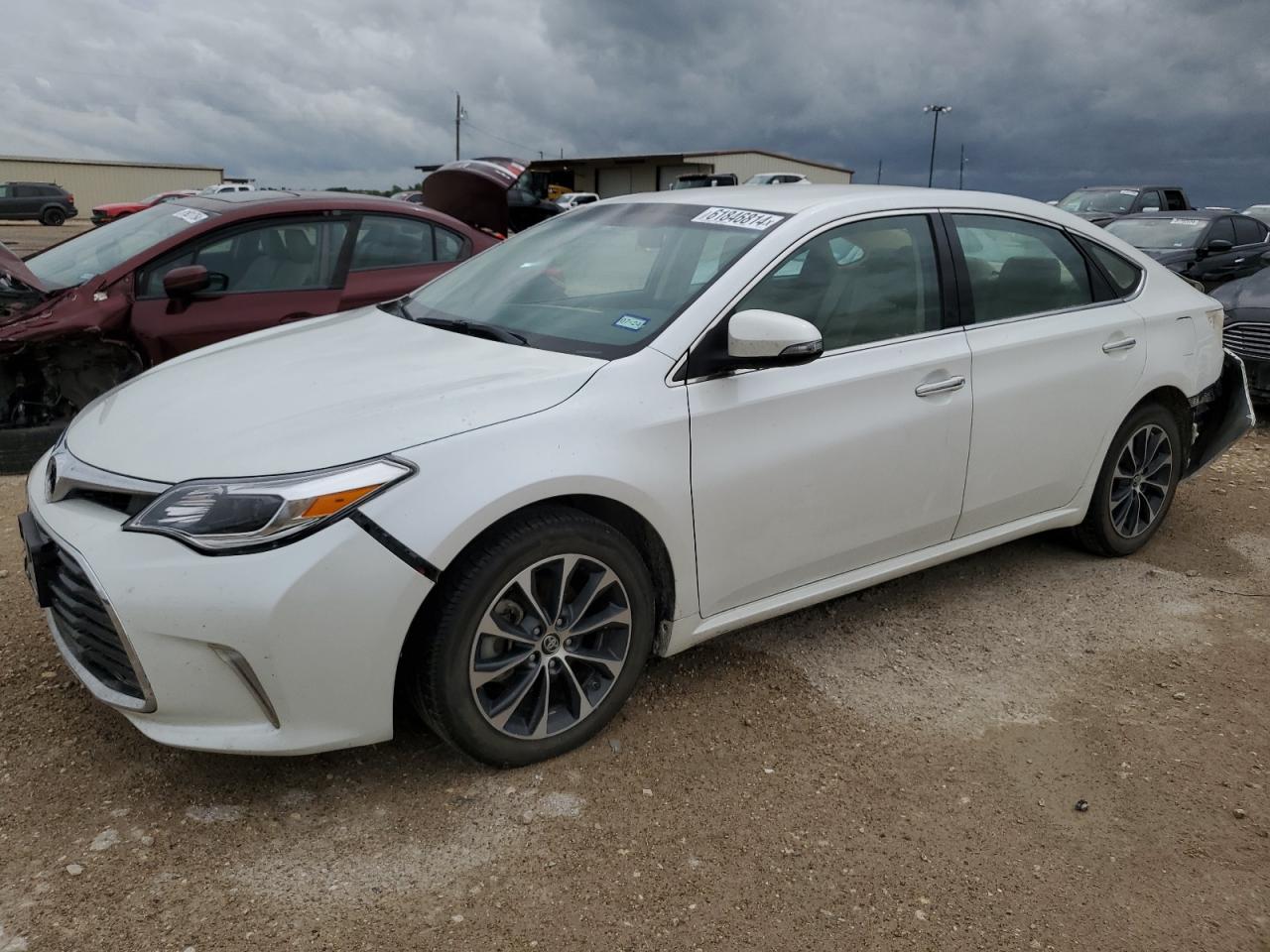 2016 Toyota Avalon Xle vin: 4T1BK1EB8GU194102