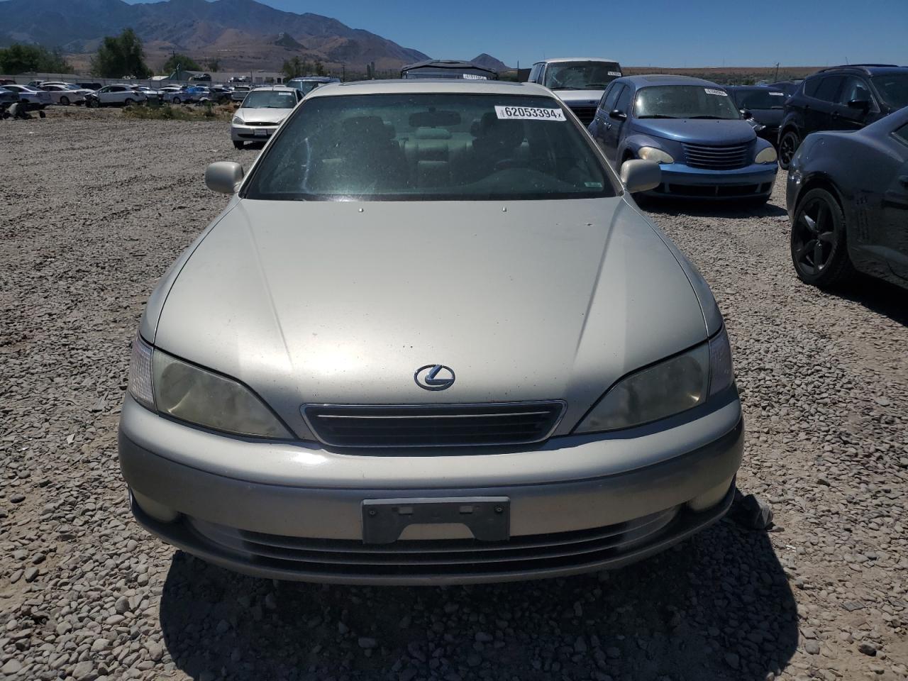 JT8BF22G8V0040975 1997 Lexus Es 300