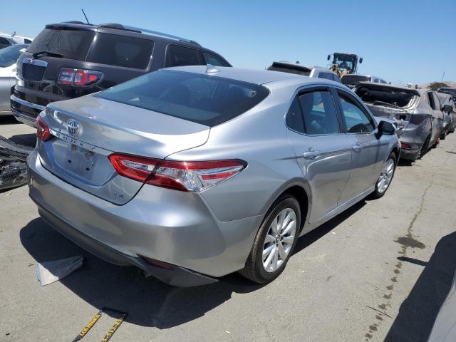 VIN 4T1B11HK3KU743132 2019 Toyota Camry, L no.3