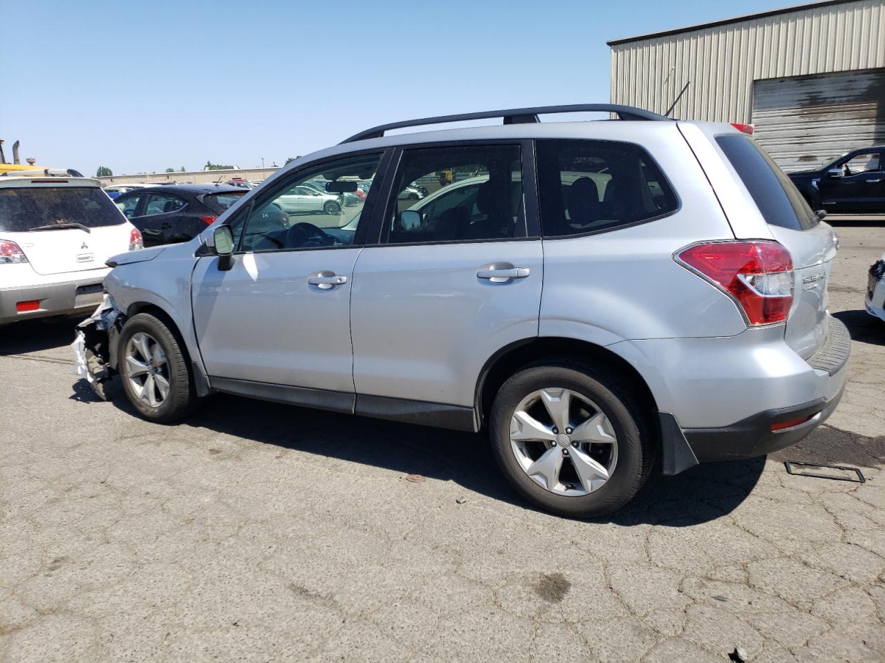 Lot #2749386662 2015 SUBARU FORESTER 2