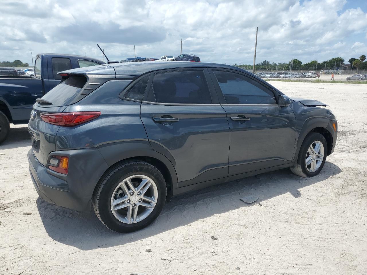 2021 Hyundai Kona Se vin: KM8K12AA3MU601406