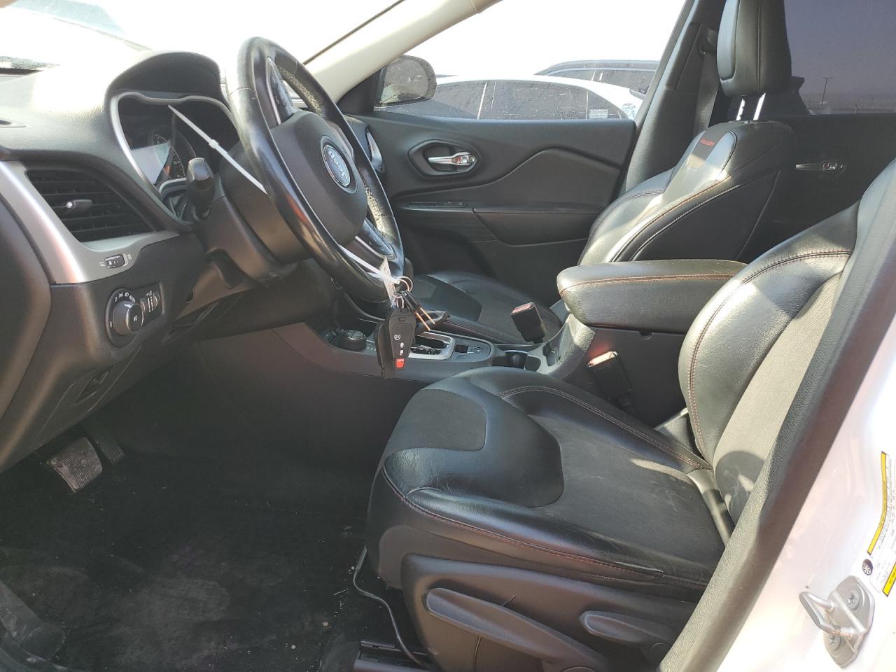 1C4PJMBS8FW727619 2015 Jeep Cherokee Trailhawk