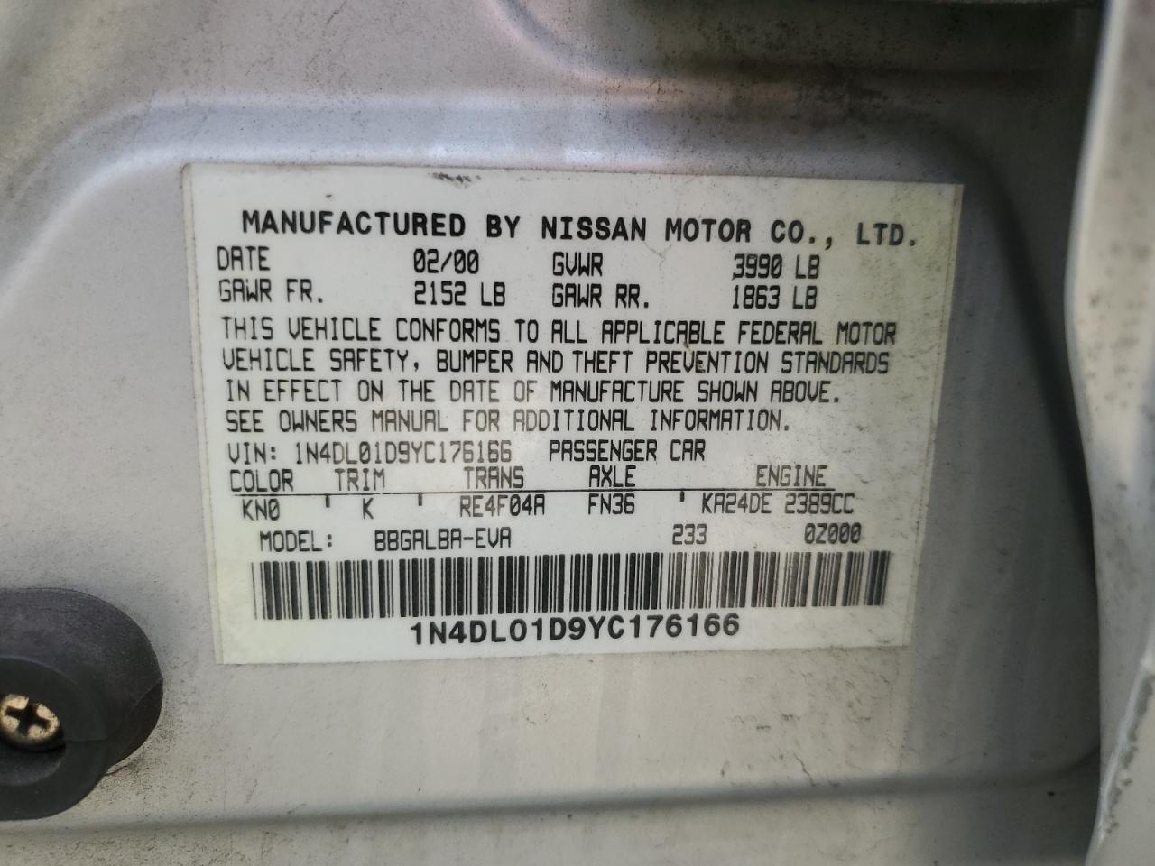 1N4DL01D9YC176166 2000 Nissan Altima Xe