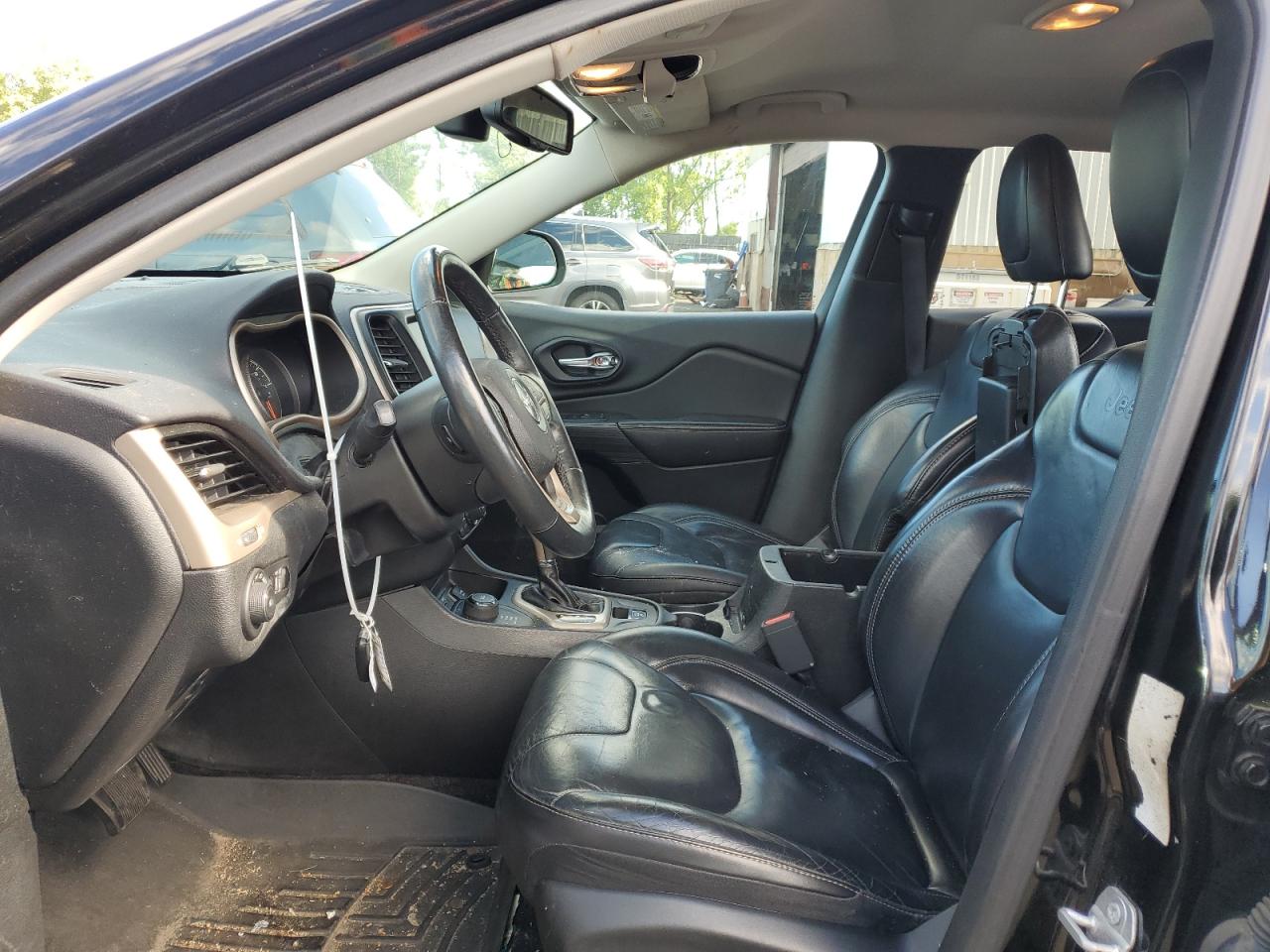 1C4PJMDS5HW556005 2017 Jeep Cherokee Limited