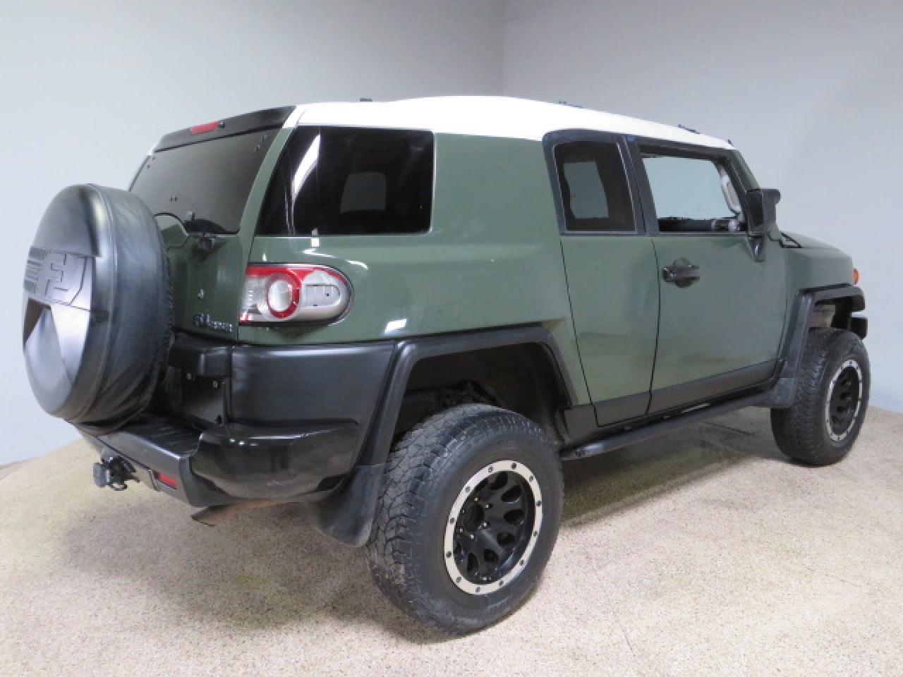 2014 Toyota Fj Cruiser vin: JTEBU4BF7EK186066