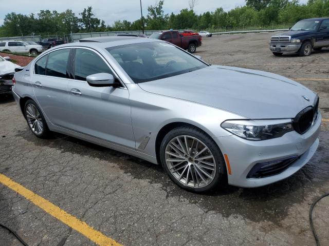 VIN WBAJB1C59JB085418 2018 BMW 5 Series, 530XE no.4