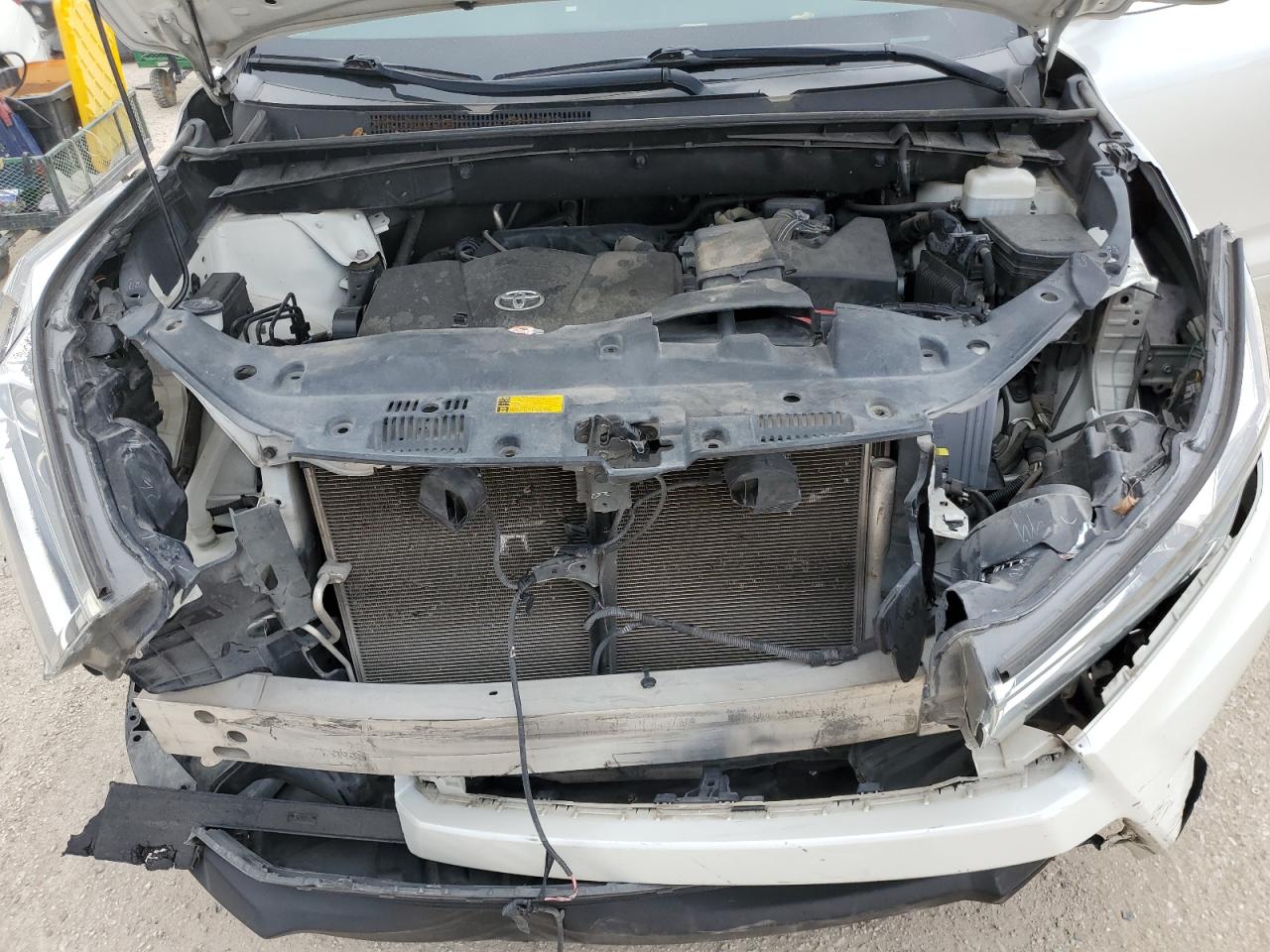 5TDYZRFH8KS320614 2019 Toyota Highlander Limited