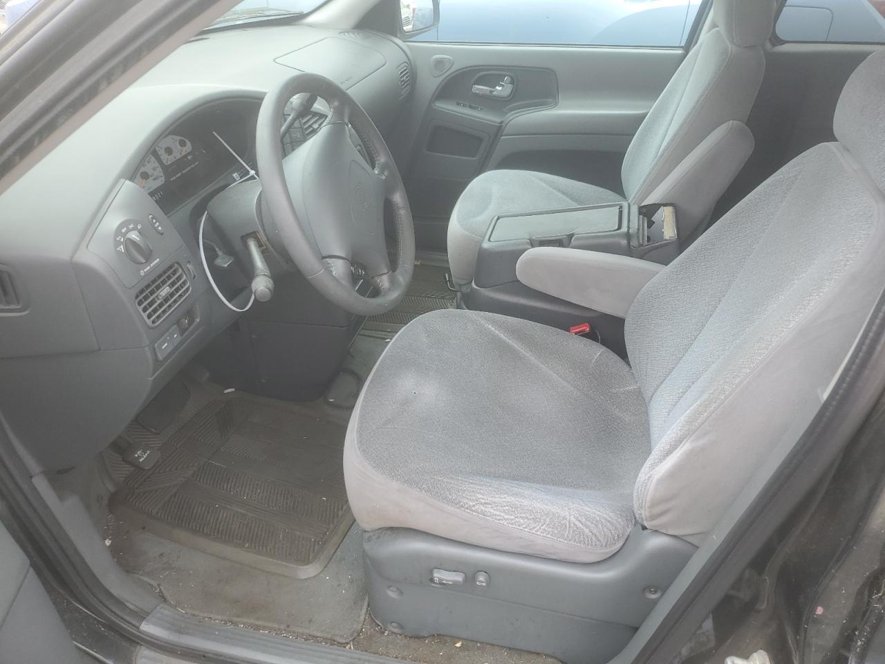 4N2XN11T3YD812599 2000 Nissan Quest Se