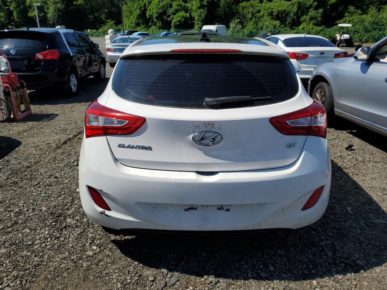 2014 Hyundai Elantra Gt vin: KMHD35LH3EU159517