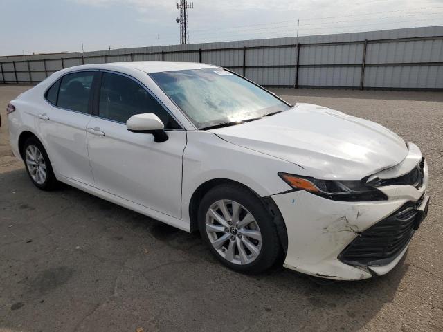 VIN 4T1B11HKXJU087901 2018 Toyota Camry, L no.4