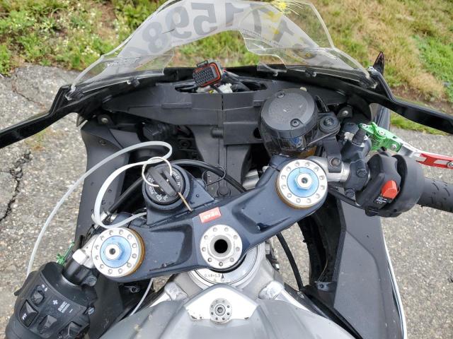 2017 APRILIA RSV4 RR - ZD4KEU006HS000719
