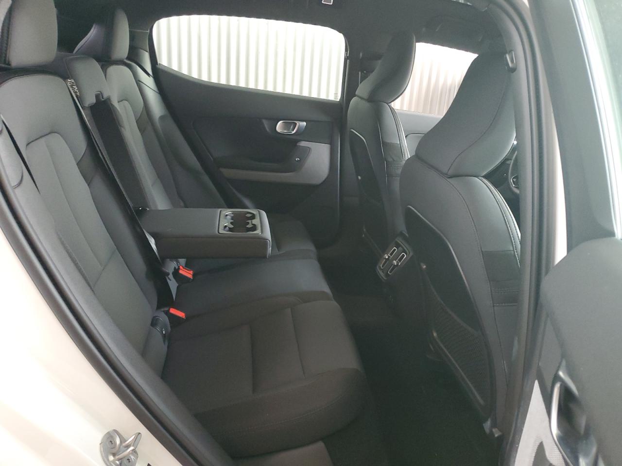 YSMEG3KA8PL131473 2023 Polestar 2