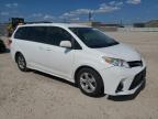 TOYOTA SIENNA LE photo