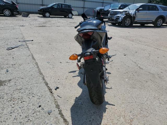 2023 YAMAHA YZFR3 A MH3RH18Y7PK012386