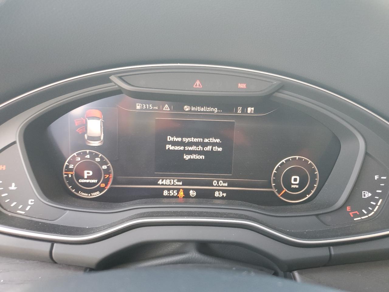 WA1CNAFY1K2130999 2019 Audi Q5 Prestige