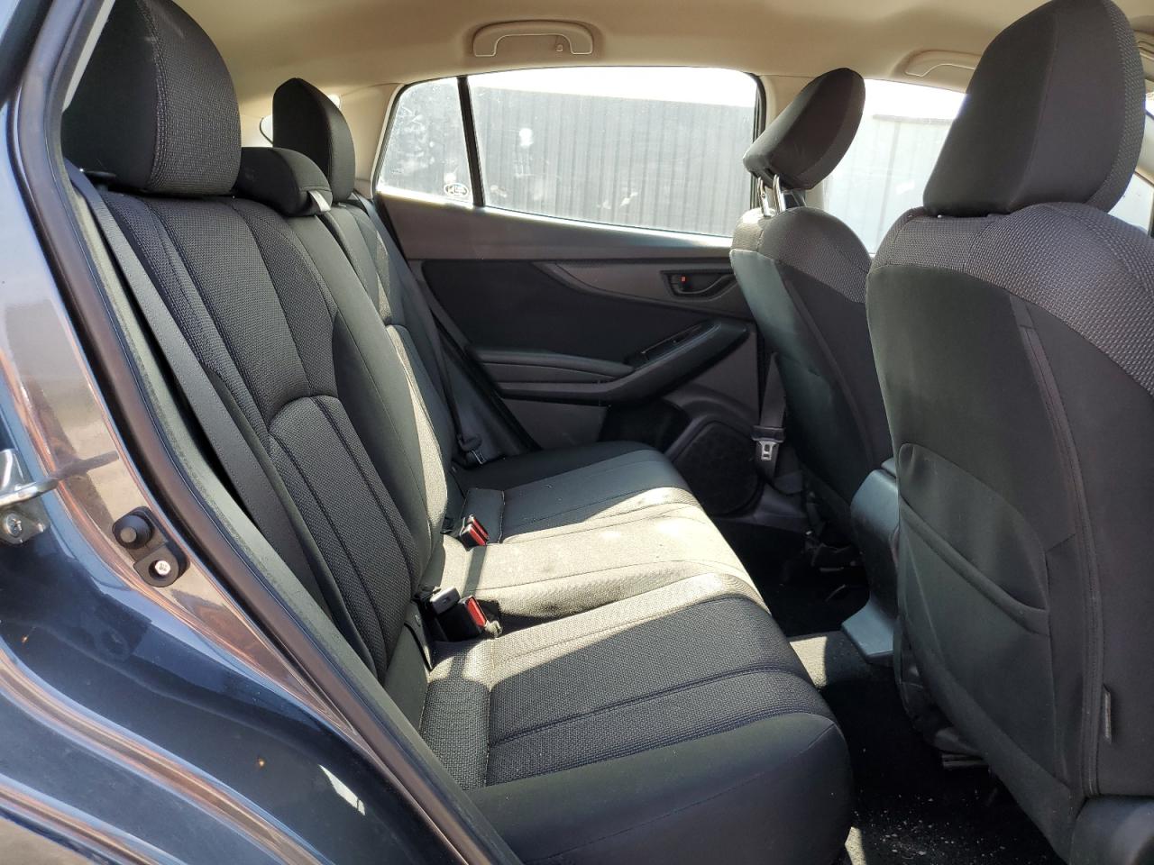 4S3GTAD65J3741870 2018 Subaru Impreza Premium Plus