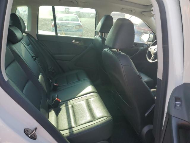 2016 VOLKSWAGEN TIGUAN S - WVGBV7AX0GW032805