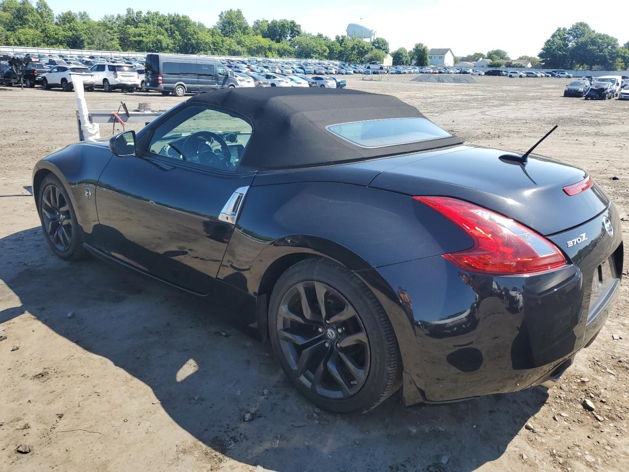 2017 Nissan 370Z Base vin: JN1AZ4FH4HM940582