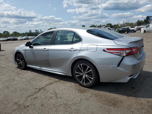 VIN 4T1B11HK3JU052651 2018 Toyota Camry, L no.2