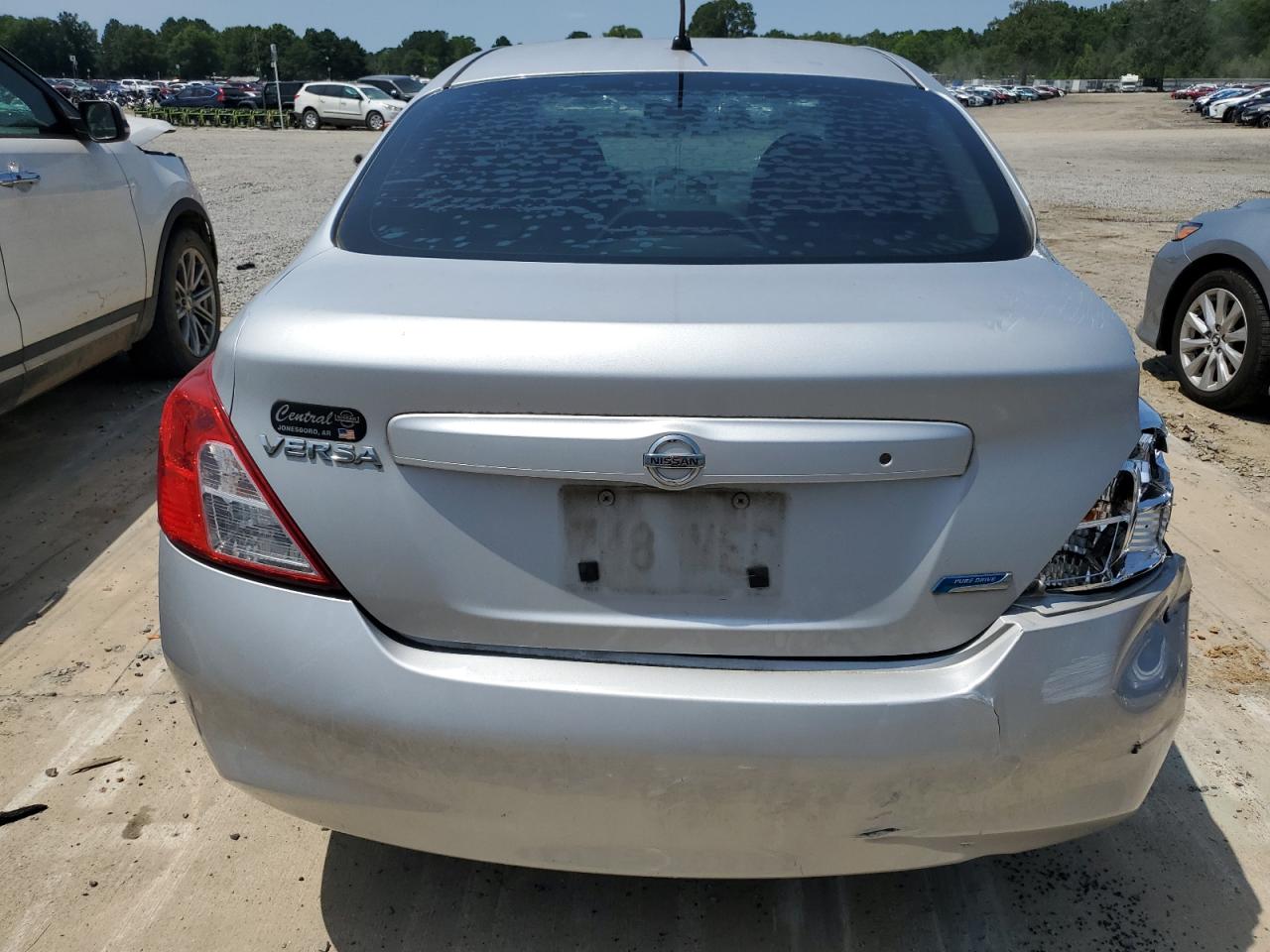 2014 Nissan Versa S vin: 3N1CN7AP9EL836857