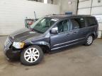 CHRYSLER TOWN & COU photo