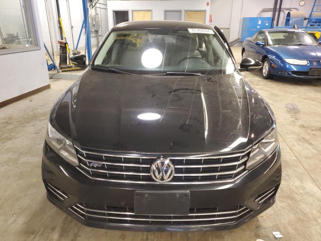 VIN 1VWAT7A3XGC035910 2016 VOLKSWAGEN PASSAT no.5