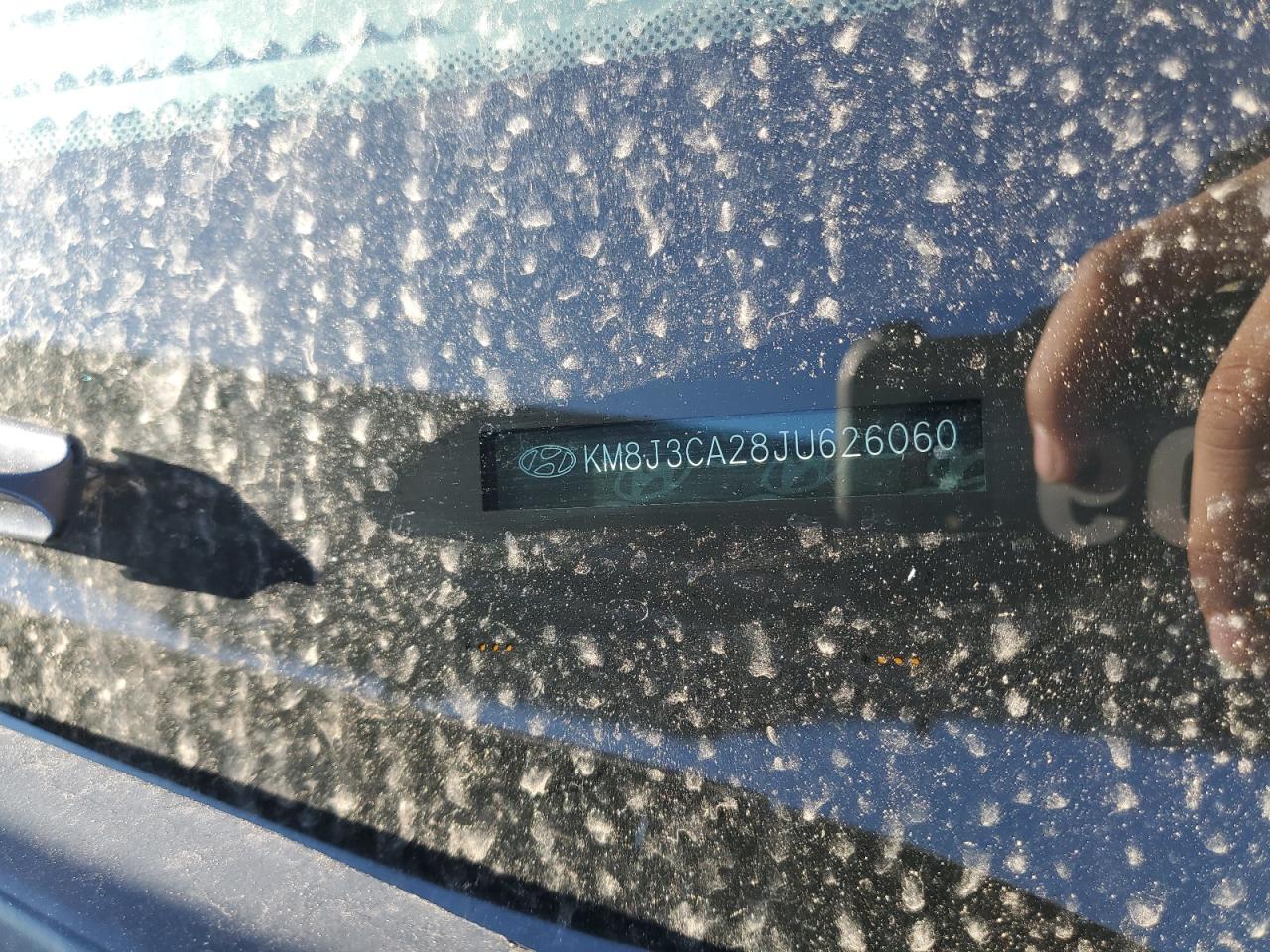 KM8J3CA28JU626060 2018 Hyundai Tucson Value