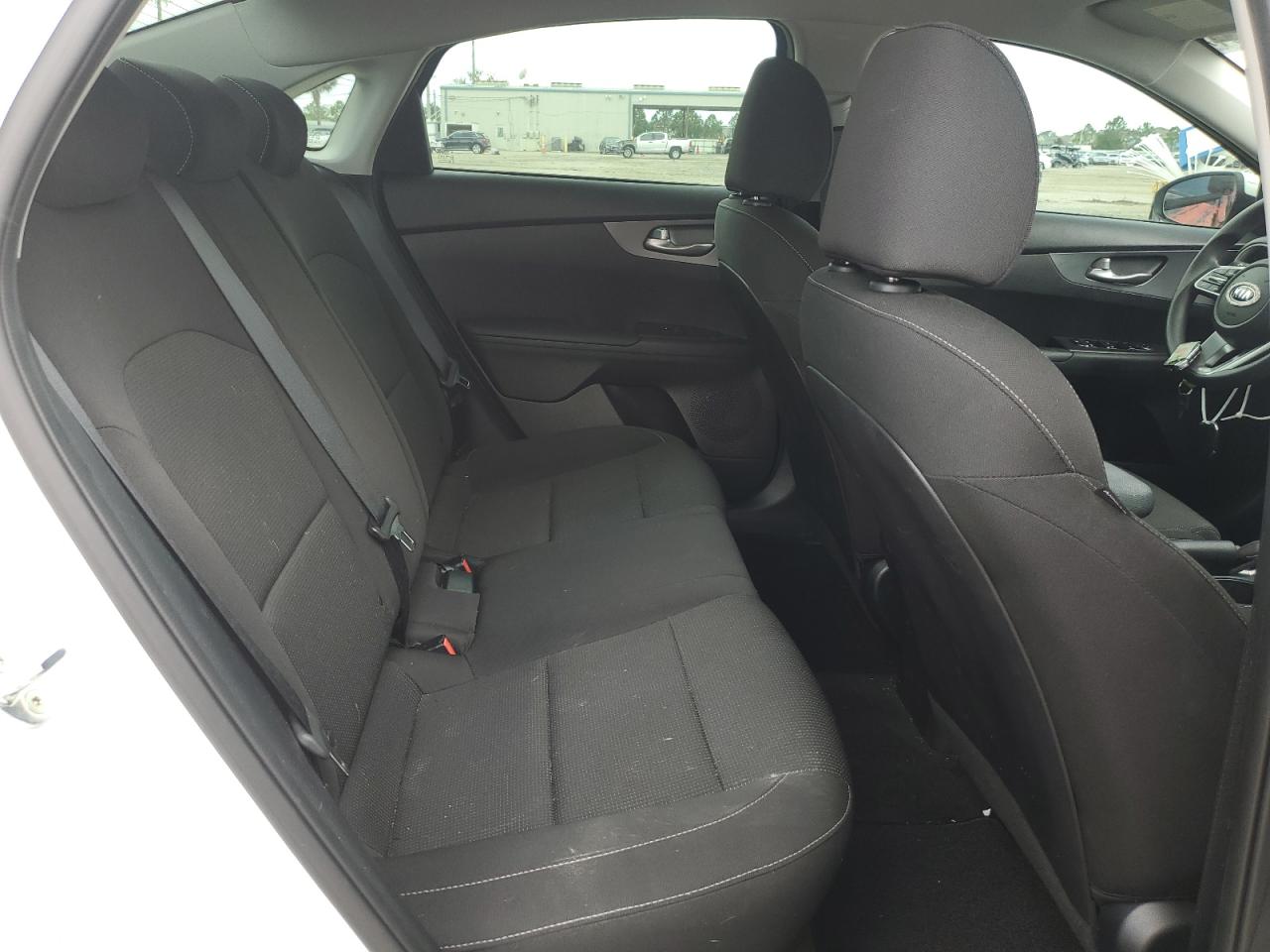 3KPF24AD7ME276119 2021 Kia Forte Fe