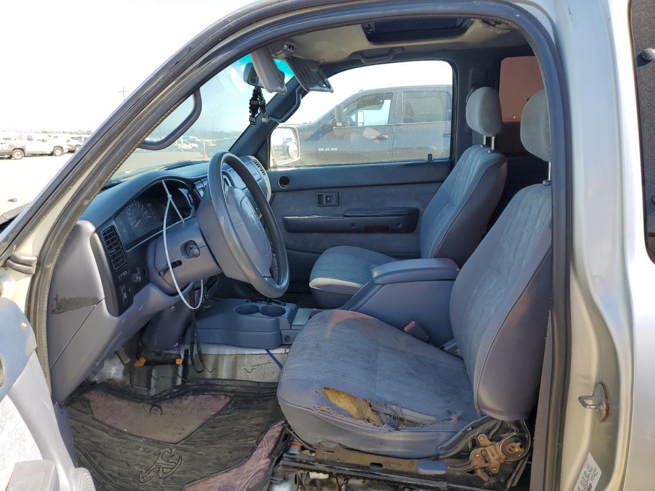 4TASN92N7YZ595939 2000 Toyota Tacoma Xtracab Prerunner