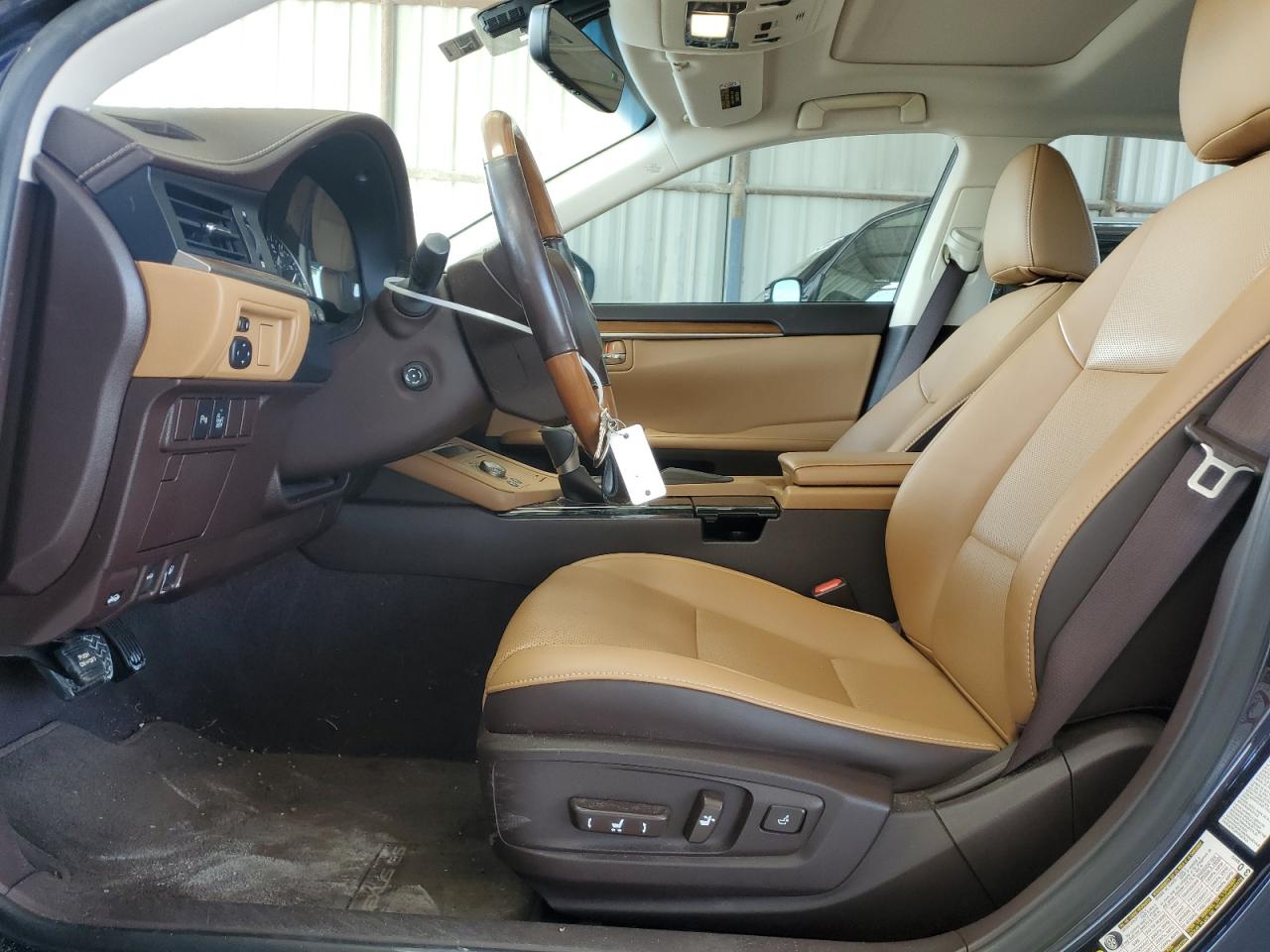 JTHBW1GG6G2111956 2016 Lexus Es 300H