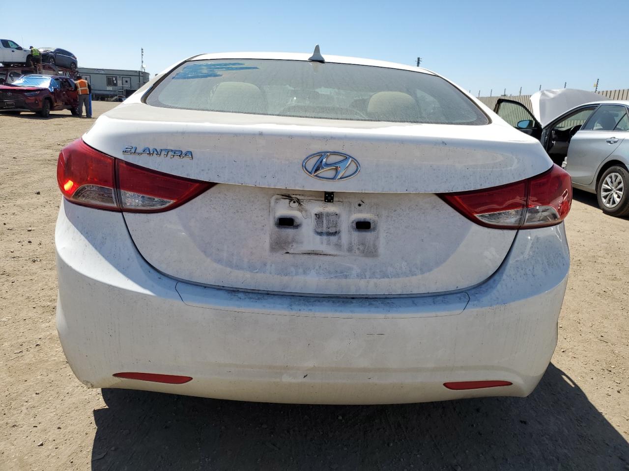 5NPDH4AE3DH294272 2013 Hyundai Elantra Gls