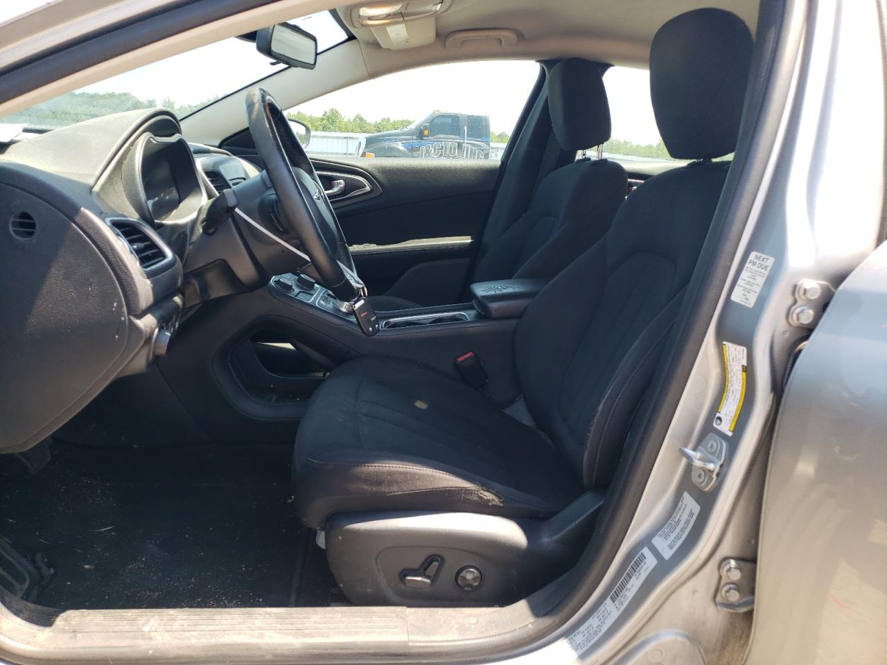 1C3CCCAB4FN714588 2015 Chrysler 200 Limited