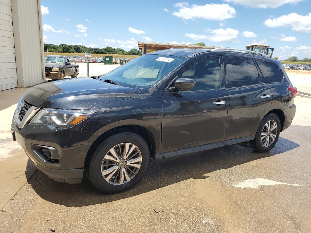 2019 Nissan Pathfinder S vin: 5N1DR2MM6KC641828