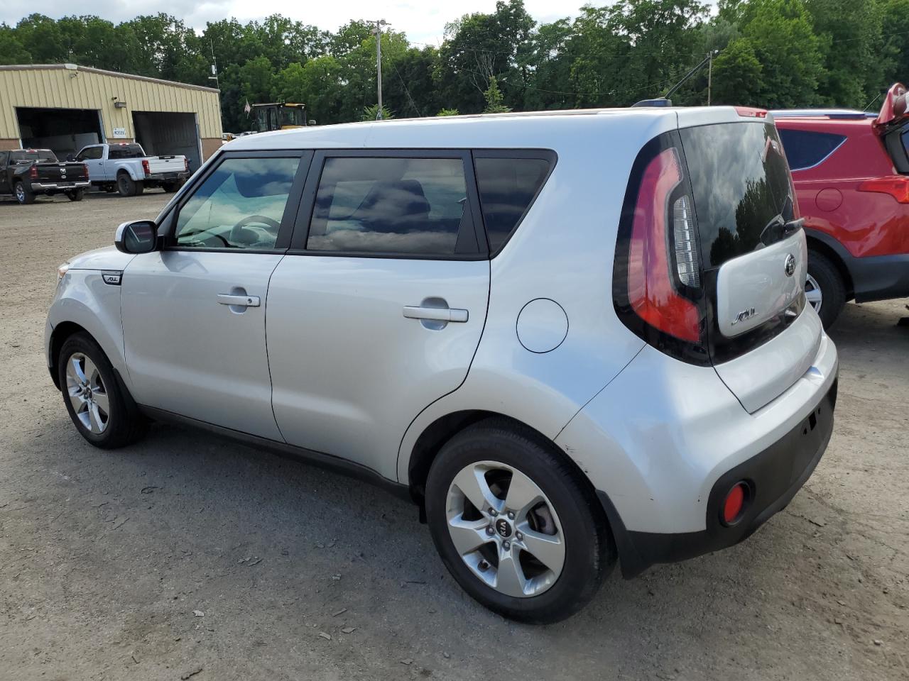 KNDJN2A2XJ7584675 2018 Kia Soul