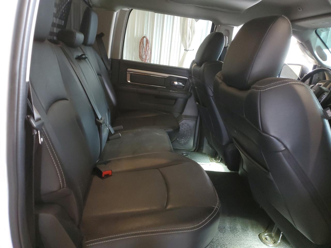 1C6RR7MT5HS782524 2017 Ram 1500 Sport