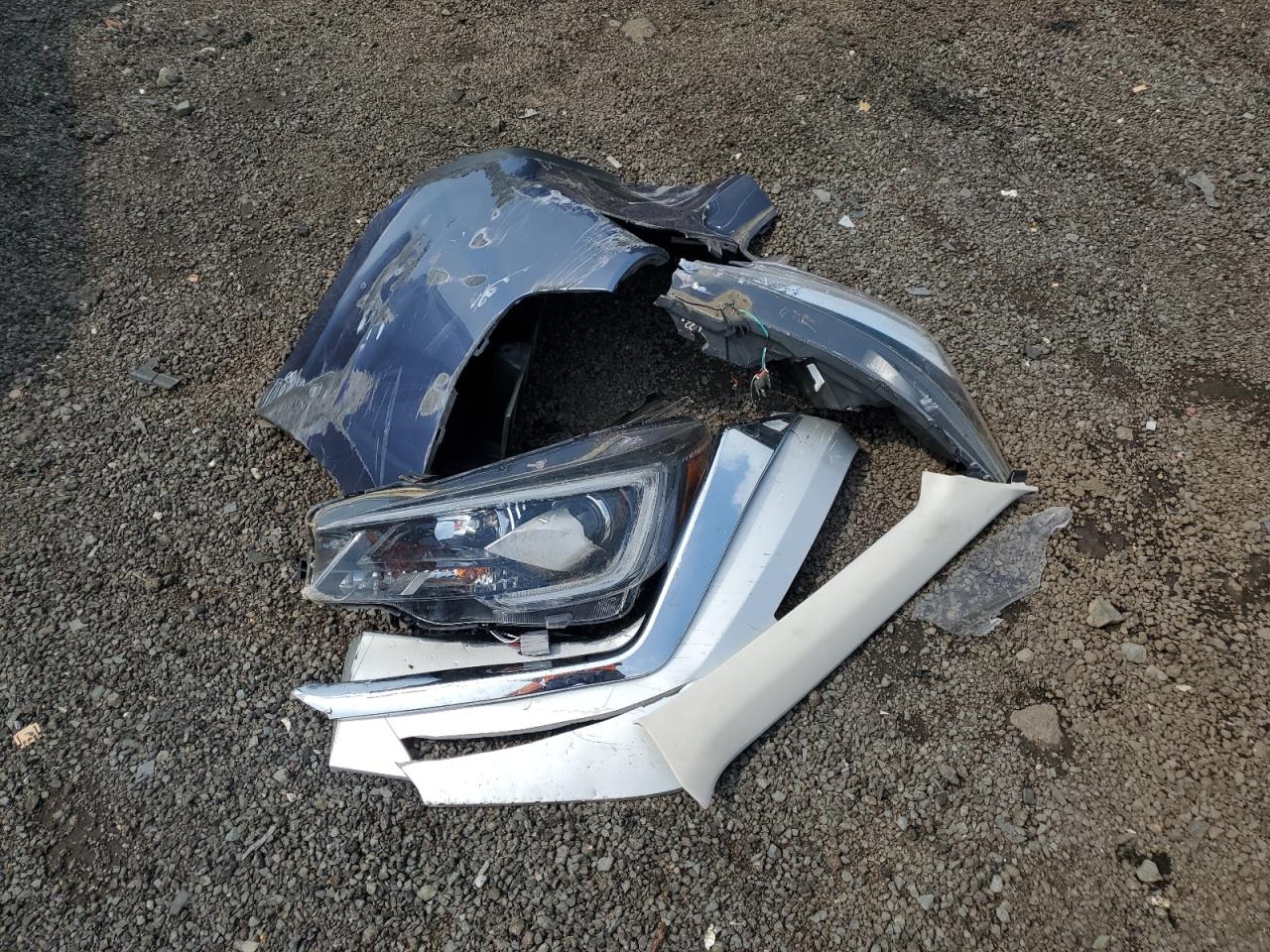 4S3BNAC6XJ3010521 2018 Subaru Legacy 2.5I Premium