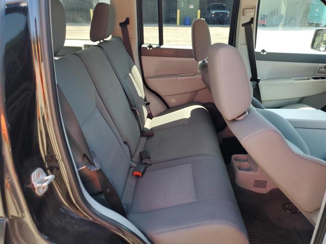 1J8GN28K38W209915 2008 Jeep Liberty Sport