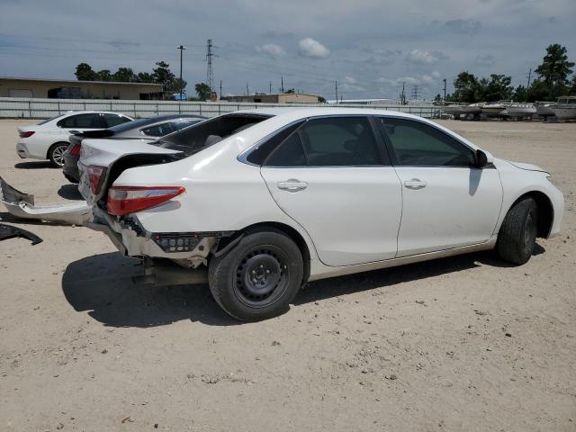 VIN 4T1BF1FK5HU646673 2017 Toyota Camry, LE no.3