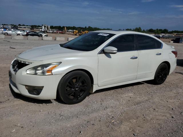 1N4AL3AP4FC581766 2015 NISSAN ALTIMA - Image 1