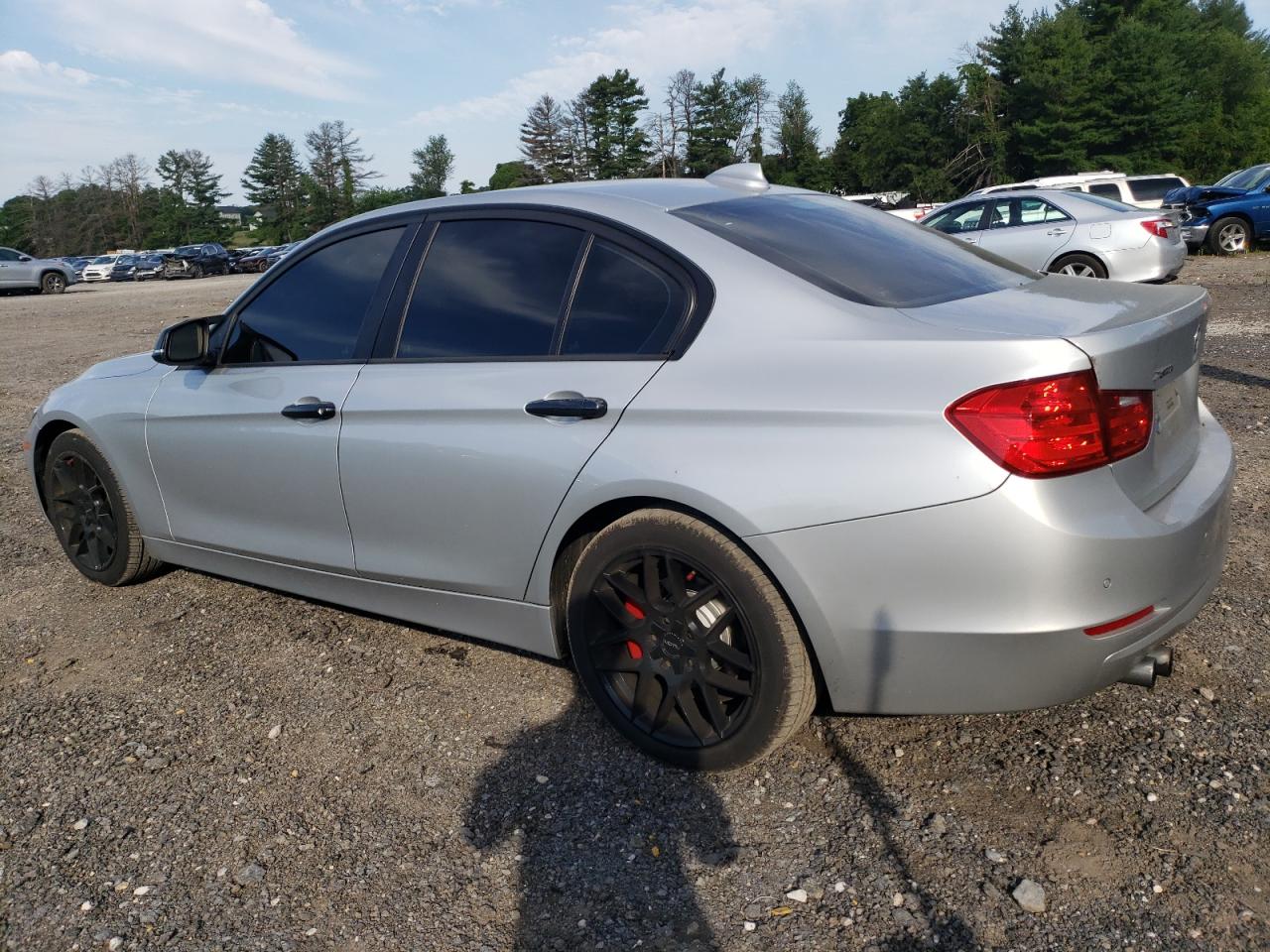 2014 BMW 328 Xi Sulev vin: WBA3B5G57ENS06347