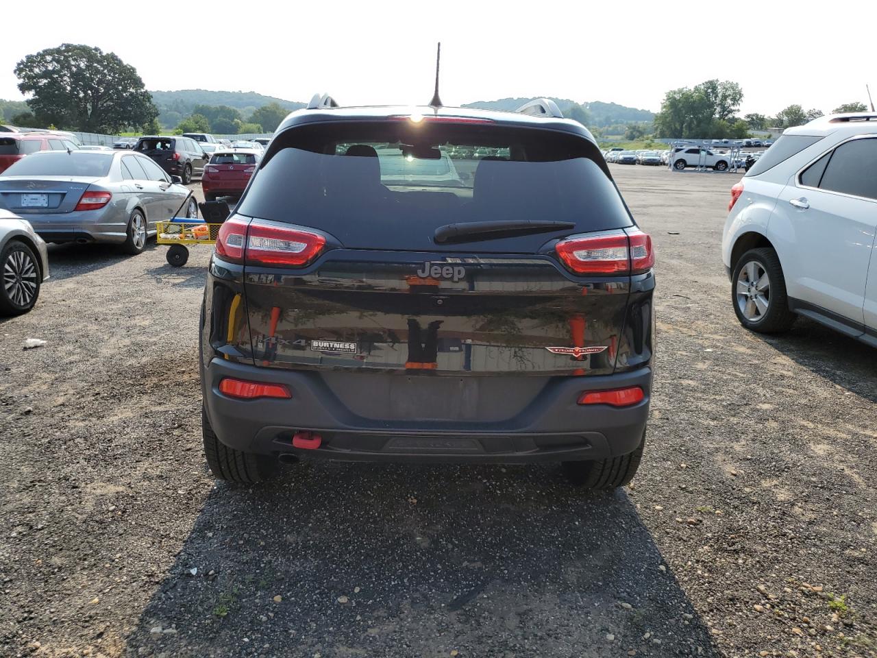 1C4PJMBB4HW528179 2017 Jeep Cherokee Trailhawk