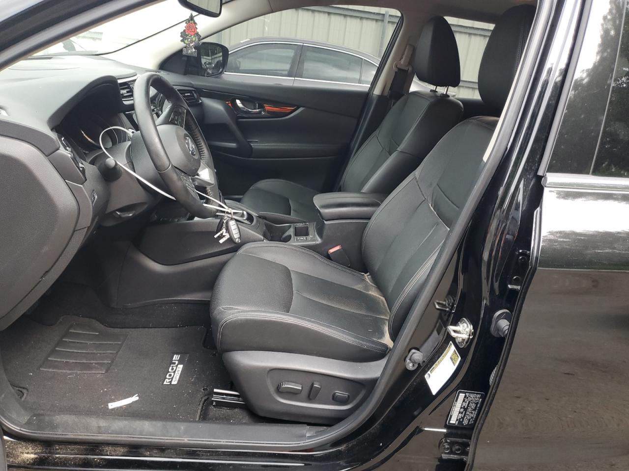 JN1BJ1CW0NW486859 2022 Nissan Rogue Sport Sl