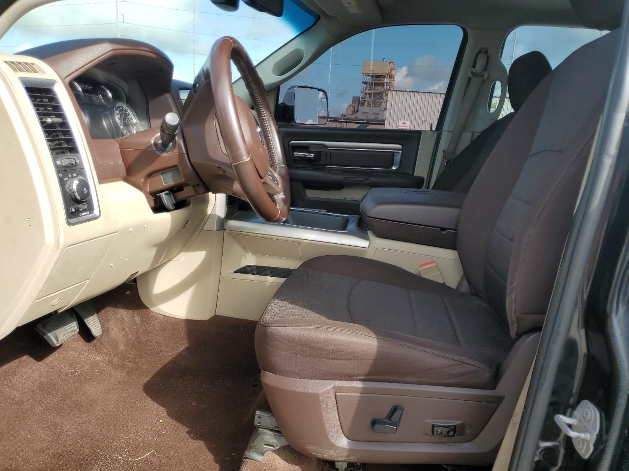 1C6RR6LT0HS841619 2012 Ram 1500 Slt