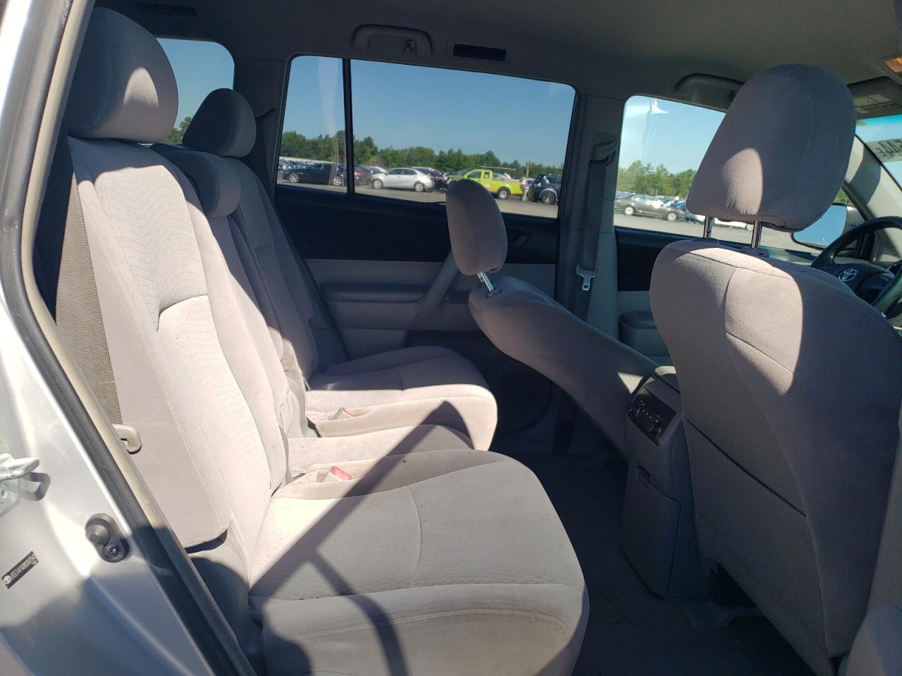 JTEES41A282007543 2008 Toyota Highlander